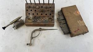 lot 271 image: Vintage Watchmakers Jewelers Staking Set with Tools &Stanley No. 58 6 Divider