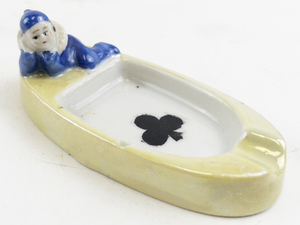 lot 34 image: Vintage Japanese Porcelain Ashtray with Blue-Clad Figural Detail