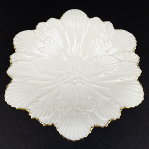 lot 38A image: Lenox Hand Decorated Pedestal Dish with 24k Gold Trim