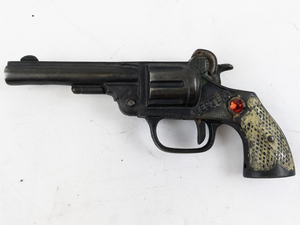 lot 200 image: Vintage Kenton Western Cap Gun Revolver Toy with Decorative Handle