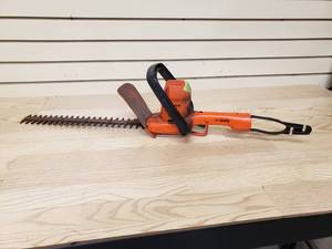 110V Black & Decker hedge trimmer untested