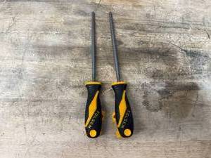 lot 126 image: Tolsen Lot of 2 -  round file (0714254.50)