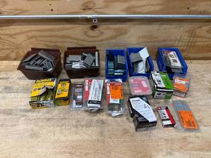 lot 127 image: Lot of Various Staples