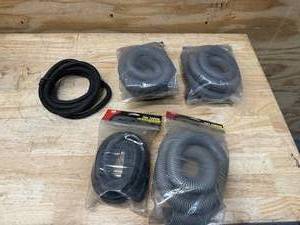 lot 178 image: Lot of Flex Tubing