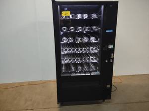 Automatic Products Snackshop 133