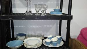 lot 34 image: Homer Laughlin Fleur De Lis Blue Dishware.