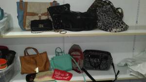 lot 39 image: Purses (8) and Accessory Bags (5).