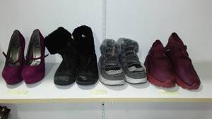 lot 41 image: Sketchers, Columbia, Ugg, Guess, Forever 21, Shoes (5).