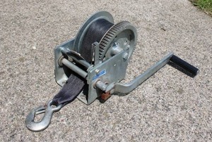 lot 139 image: Boat trailer winch, Dutton Lainson brand 1700 lb.