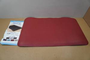 lot 8 image: Anti-Fatigue Mat 17.3x28
