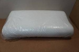 lot 26 image: Contour Memory Foam Neck Pillow