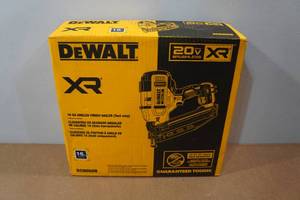 lot 37 image: DeWalt 20V 16 Gauge Angle Finish Nailer