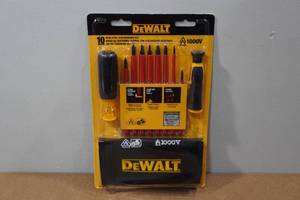 lot 38 image: DeWalt 10-Piece Insulated Screwdriver Set