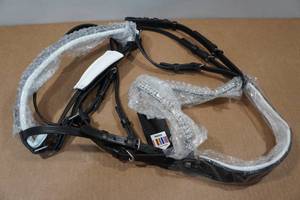lot 156 image: Horze Grayson Classic Leather Ergonomic Snaffle Dressage Bridle