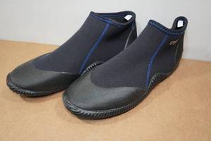 lot 227 image: Cressi Ibiza 3mm Diving Boots - Size 11 Mens, 12 Womens
