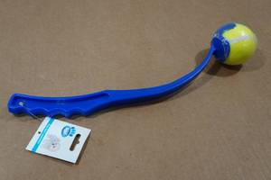 lot 269 image: Biggz Dog Ball Launcher