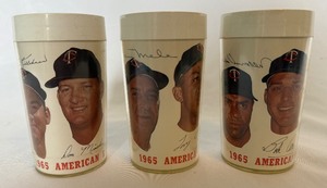 lot 11 image: Minnesota Twins 1965 American League Champions Vintage Cup Set