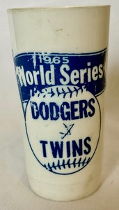 lot 13 image: Minnesota Twins 1965 World Series Vintage Cup