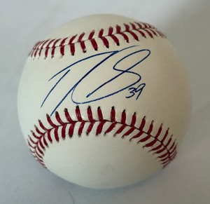 lot 85 image: Danny Santana Signed OMLB Selig Rawlings Baseball Minnesota Twins