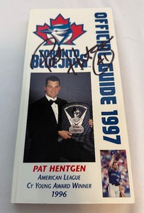 lot 72A image: Pat Hentgen Signed 1997 Toronto Blue Jays Media Guide