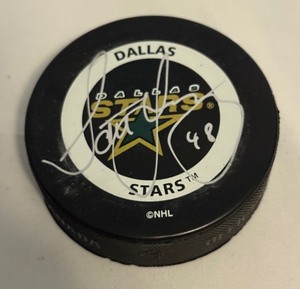 lot 148A image: Scott Young Signed Dallas Stars NHL Official Game Hockey Puck