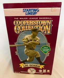 lot 165A image: Lou Gherig Starting Lineup 12 cooperstown Collection Baseball Figure