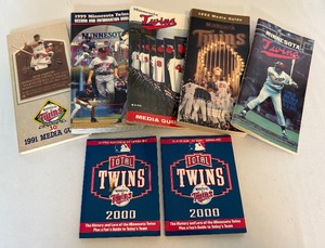 lot 185 image: (7) Minnesota Twins Various Media and Information Guides