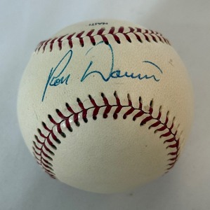 lot 23B image: Ron Davis Signed Basbeall Minnesota Twins