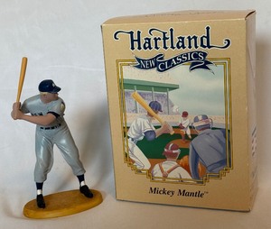 lot 178A image: Mickey Mantle Hartland Classics Baseball Statue