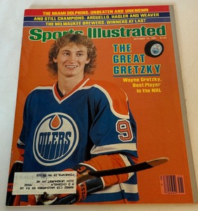 lot 185A image: Wayne Gretzky 1st Cover Sports Illuustrated Magazine October 12, 1981 Hockey