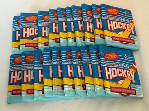 lot 187A image: (20) Packs 1991-92 O-Pee-Chee Hockey Cards