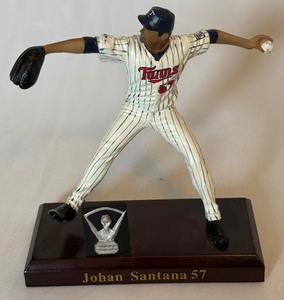 lot 192A image: Johan Santana Cy Young Winner Statue Minnesota Twins Baseball