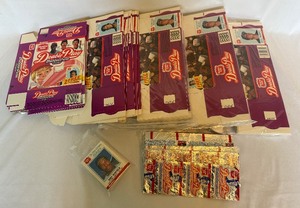 lot 206A image: Large Lot of New Double Play Gold Meadow Boxes, Wrappers, and Baseball Card s- Brett, Jackson, Sandburg, Ripken, Winfield, Murphy