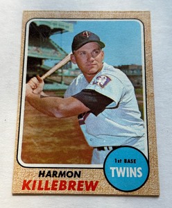 lot 103B image: Harmon Killebrew 1968 Topps #220 Vintage Minnesota Twins Baseball Card