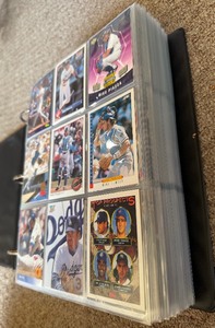 lot 127B image: HUGE Mike Piazza 765 UNIQUE Baseball Card Binder - Rookie, Samples, Die Cuts, Numbered, Inserts and More