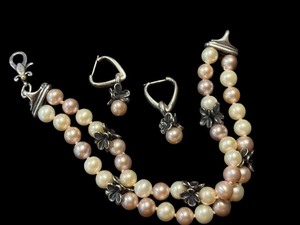 lot 8H image: Anne King Sterling Silver and 14K Gold Pearl Bracelet & Earrings Set
