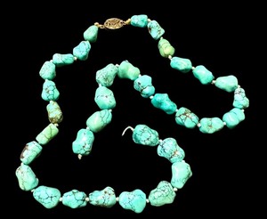lot 27G image: Vintage Chinese Hand-Knotted Turquoise Necklace 25