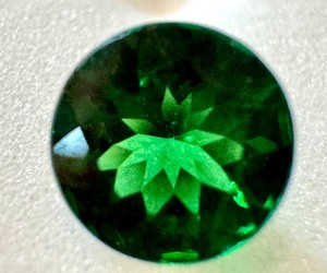 lot 30J image: 6mm Tsavorite Garnet Gemstone