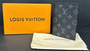 lot 1 image: Louis Vuitton Monogram Passport Holder - Eclipse Black