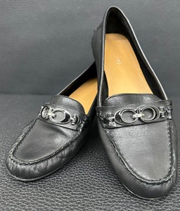 lot 3 image: Coach Fortunata Womens Black Leather with Black & Silver Coach Buckle - Size 6.5M