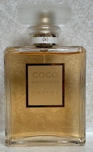 lot 9 image: Chanel Coco Mademoiselle fragrance - Eau de Parfum (1.7fl oz)