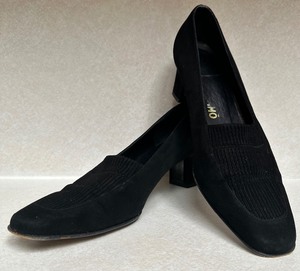 lot 32A image: Salvatore Ferragamo Black Suede Block Heel Loafers Size 10B