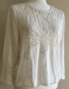 lot 158 image: Endless Rose White Embroidered Cotton Lace Blouse, Size M