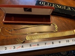 lot 18E image: Monet Famous Barr Necklace & Old England Bracelet From Wisconsin
