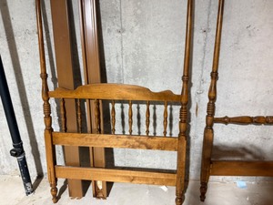 lot 30 image: Spindle Twin Bed Frame