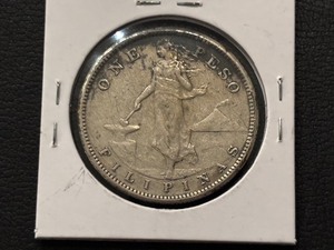lot 34 image: 1907 Silver 1 Peso Filipinas Coin