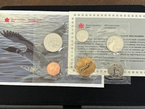 lot 44 image: 1996 Canada Mint Set