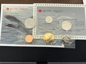 lot 47 image: 1994 Canada Mint Set