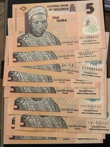 lot 57 image: Bank of Nigeria 5 Naira Uncirculated