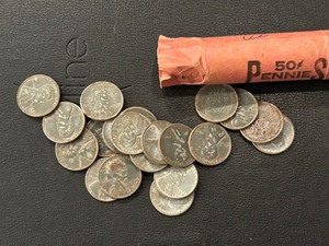 lot 77 image: Lincoln Steel Cent Roll